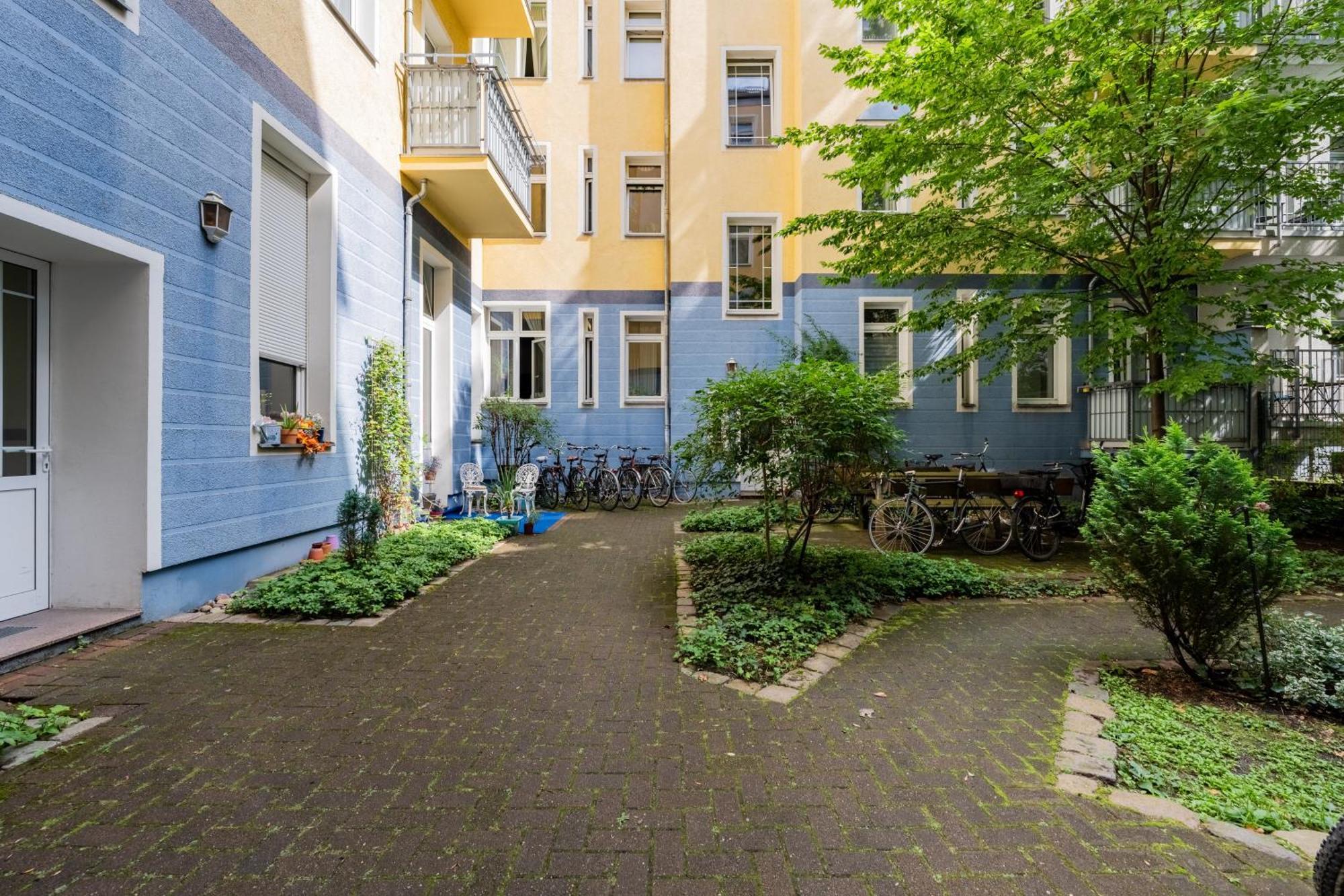 Central, Calm - High-speed Wifi - Close To Park *