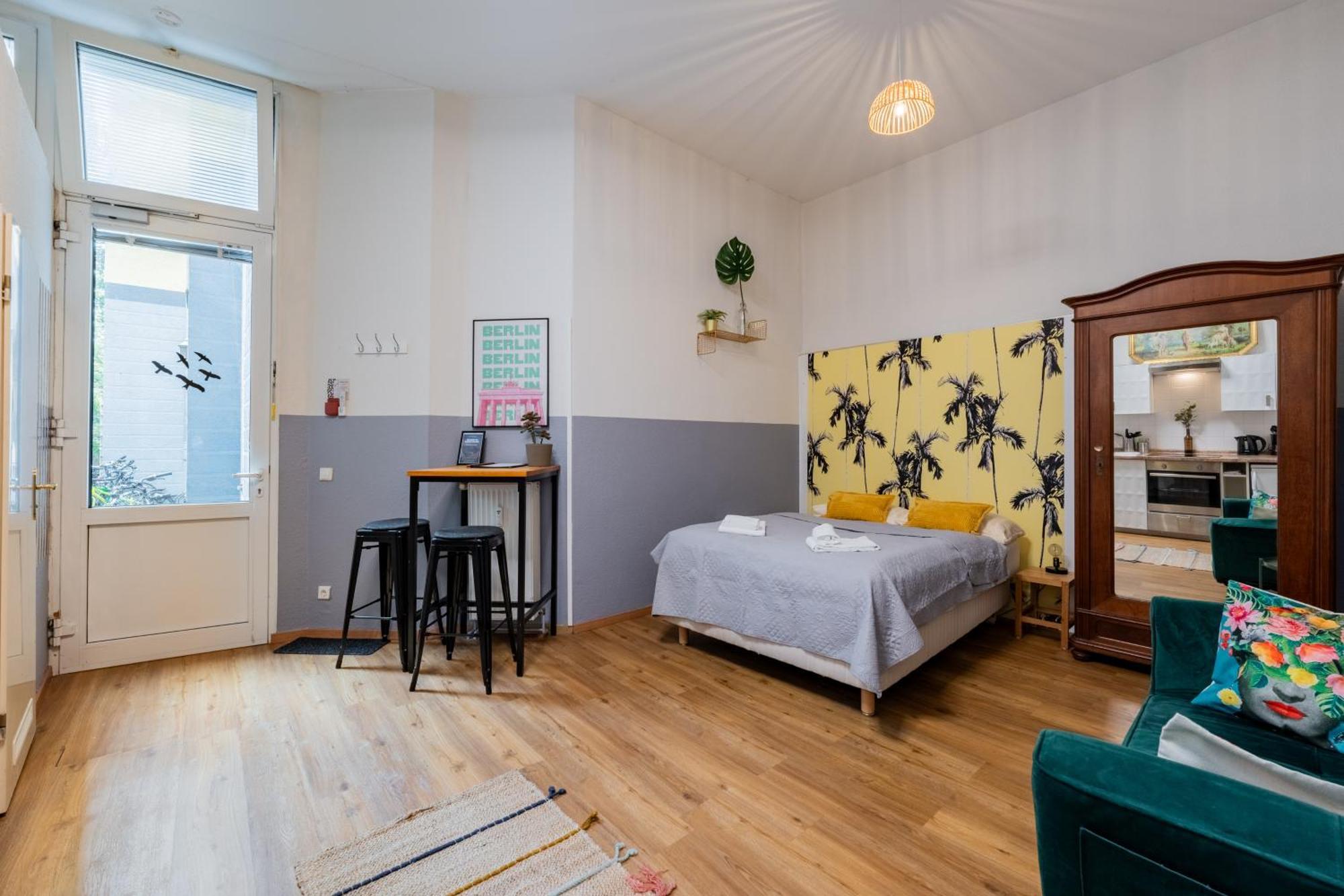 Central, Calm - High-speed Wifi - Close To Park Apartment