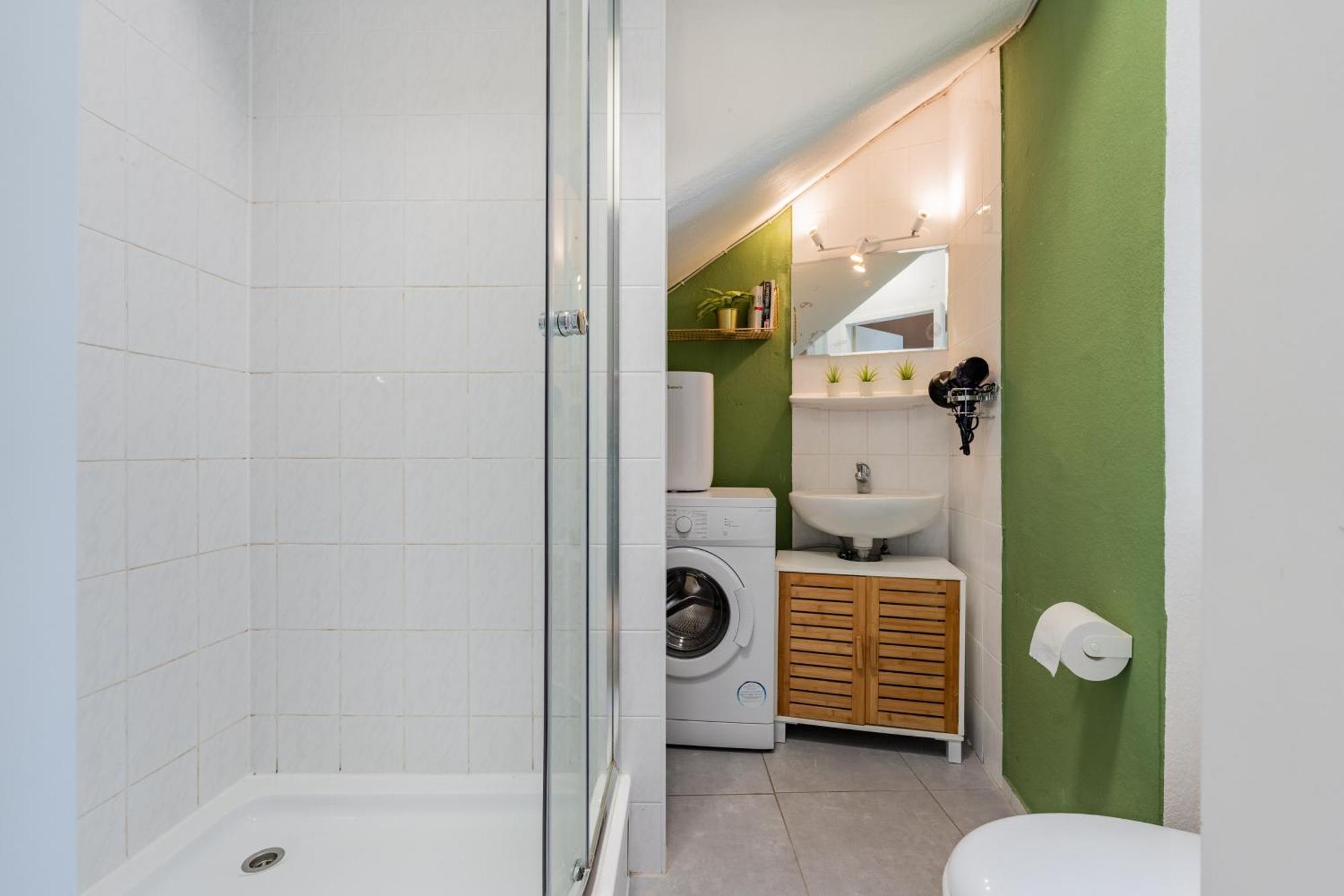 Central, Calm - High-speed Wifi - Close To Park Berlin