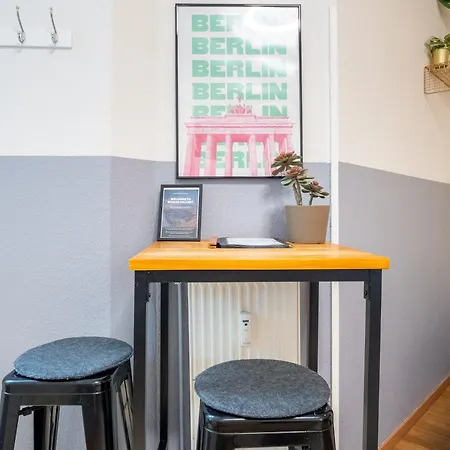 Central, Calm - High-Speed Wifi - Close To Park Berlin Exterior photo
